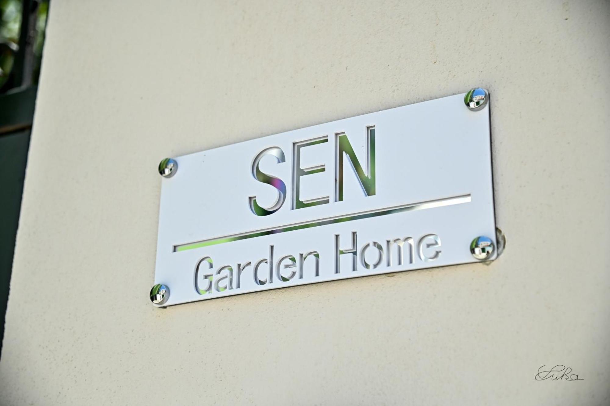 Sen Garden Dom wakacyjny *